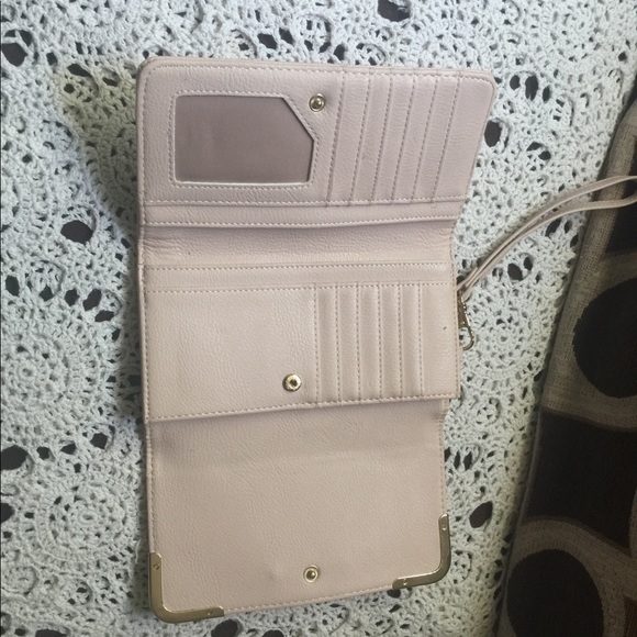 Women’s wallet - Picture 2 of 2